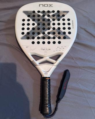 RACCHETTA PADEL NOX AT10 TAPIA