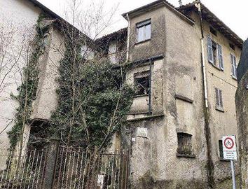 Immobile in asta di 338 m² con 1 locale a Olgiate 