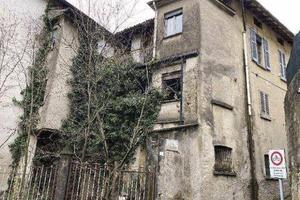 Immobile in asta di 338 m² con 1 locale a Olgiate 