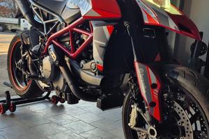 Ducati hypermotard 950