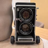 Macchina fotografica mamiya c33