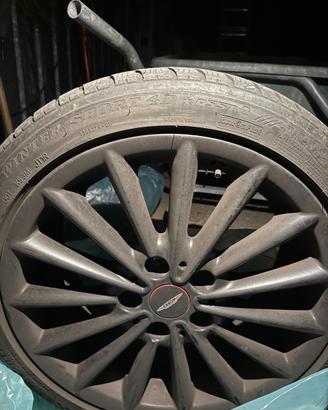Cerchio e gomme invernali 205/45 R17 88V