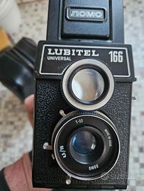 Fotocamera vintage Lomo Lubitel 166 medio formato