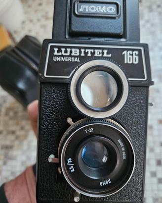 Fotocamera vintage Lomo Lubitel 166 medio formato