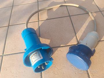 cavo adattatore da spina CEE 32A a presa CEE 16A
