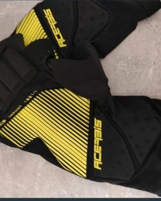 pantaloncini da downhill