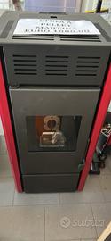 Stufa a pellet 12 kw nuova
