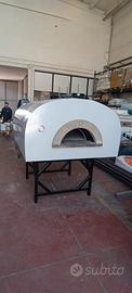 Forno professionale per pizzeria.