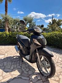 Honda SH 125 2003 73.736 km Nero Revisione 2025