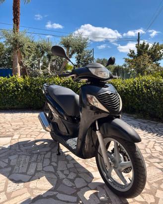 Honda SH 125 2003 73.736 km Nero Revisione 2025