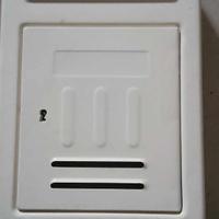 cassetta postale in metallo