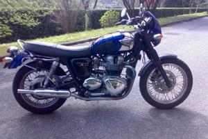 Triumph bonneville T100 anno 2003