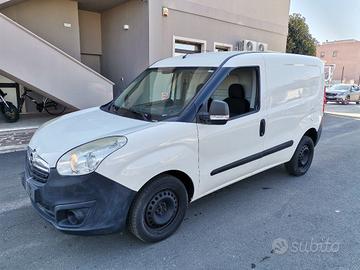 OPEL Combo 1.3 CDTI 95CV Van