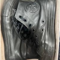 Converse pelle nere