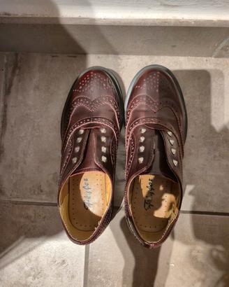 Scarpe stile mocassino 