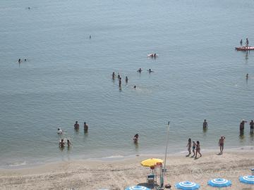 FRONTE MARE a Lido degli Scacchi -196-