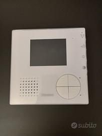 Videocitofoni BTicino 344502–343031 + Alim. 346050