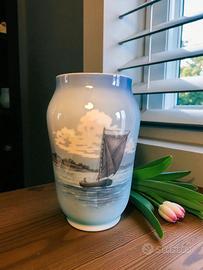 Vaso Copenhagen  17x15 con veliero dipinto