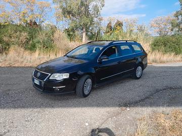Volkswagen Passat 2.0 TDI . Highline