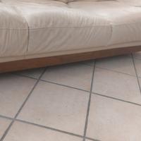 2 divani da tre posti 