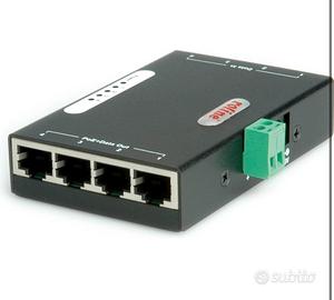 ROLINE Gigabait Ethernet PoE Injector, 4 porte