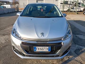 Peugeot 208 PureTech Active