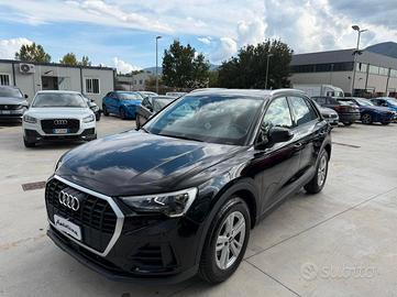 Audi Q3 35 ( 2.0 Tdi ) 150CV -LED-NAVI-CARPLAY