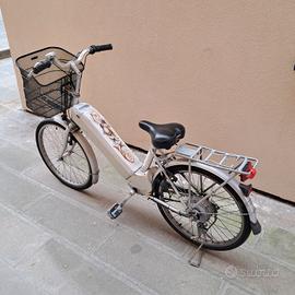 Bicicletta elettrica Dinghi 