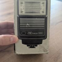 Flash Elettronico Nissin 280T