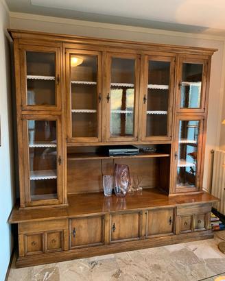 Credenza in legno massiccio