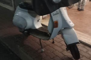 Vendita vespa piaggio V5x5T