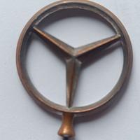 Stemma emblema Mercedes-Benz