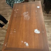 Tavolo allungabile di legno