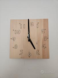 Orologio in legno massello Artigianale