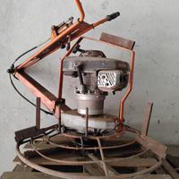 Elicottero a scoppio per lisciare il cemento