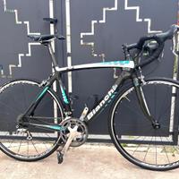 bicicletta Bianchi 928 carbon