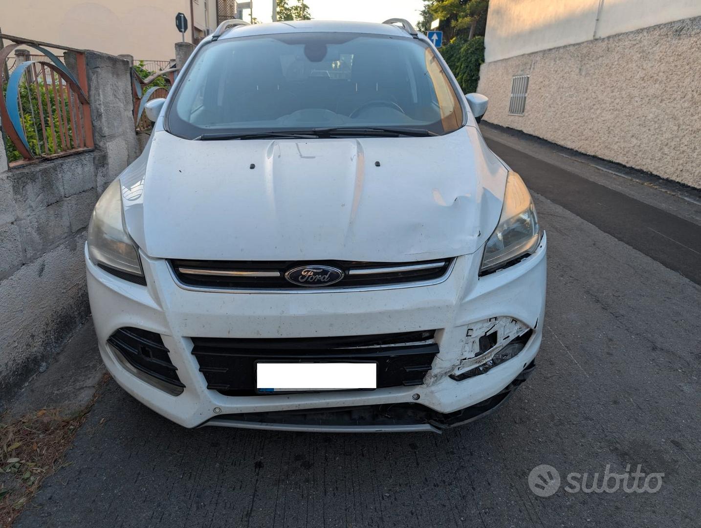 Ford Kuga 2014 photo 3