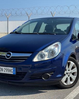 OPEL CORSA 1.2 BENZINA AUTOMATICO 46.000 KM REALI 