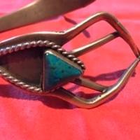 Bracciale artigianale con pietra vera stupendo