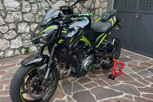 Kawasaki Z900
