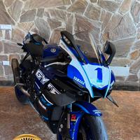 Yamaha YZF R1 2024 GARANZIA UFFICIALE YAMAHA