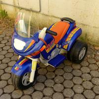 Moto polizia peg.perego