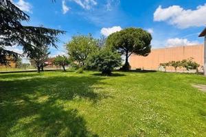 Terreno edificabile di circa 700m² 