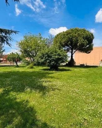 Terreno edificabile di circa 700m² 