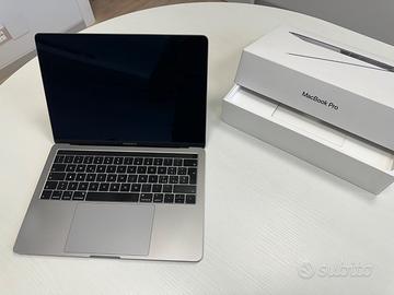 MacBook Pro 13 Touch Bar  2018
