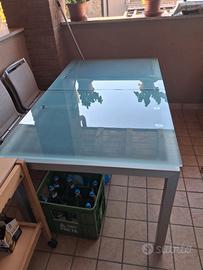Tavolo  vetro temperato 