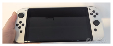 Nintendo Switch OLED + custodia