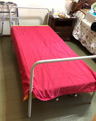 Letto degenza 2 snodi+Mater Anti Dec+Deambul