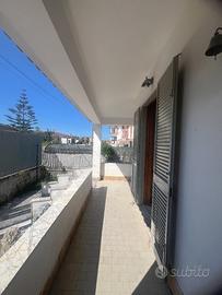 Rif. 367 domiziana 110.000,00 villa singola con g