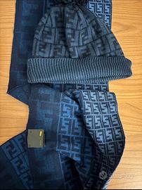 Sciarpa e cappello FENDI